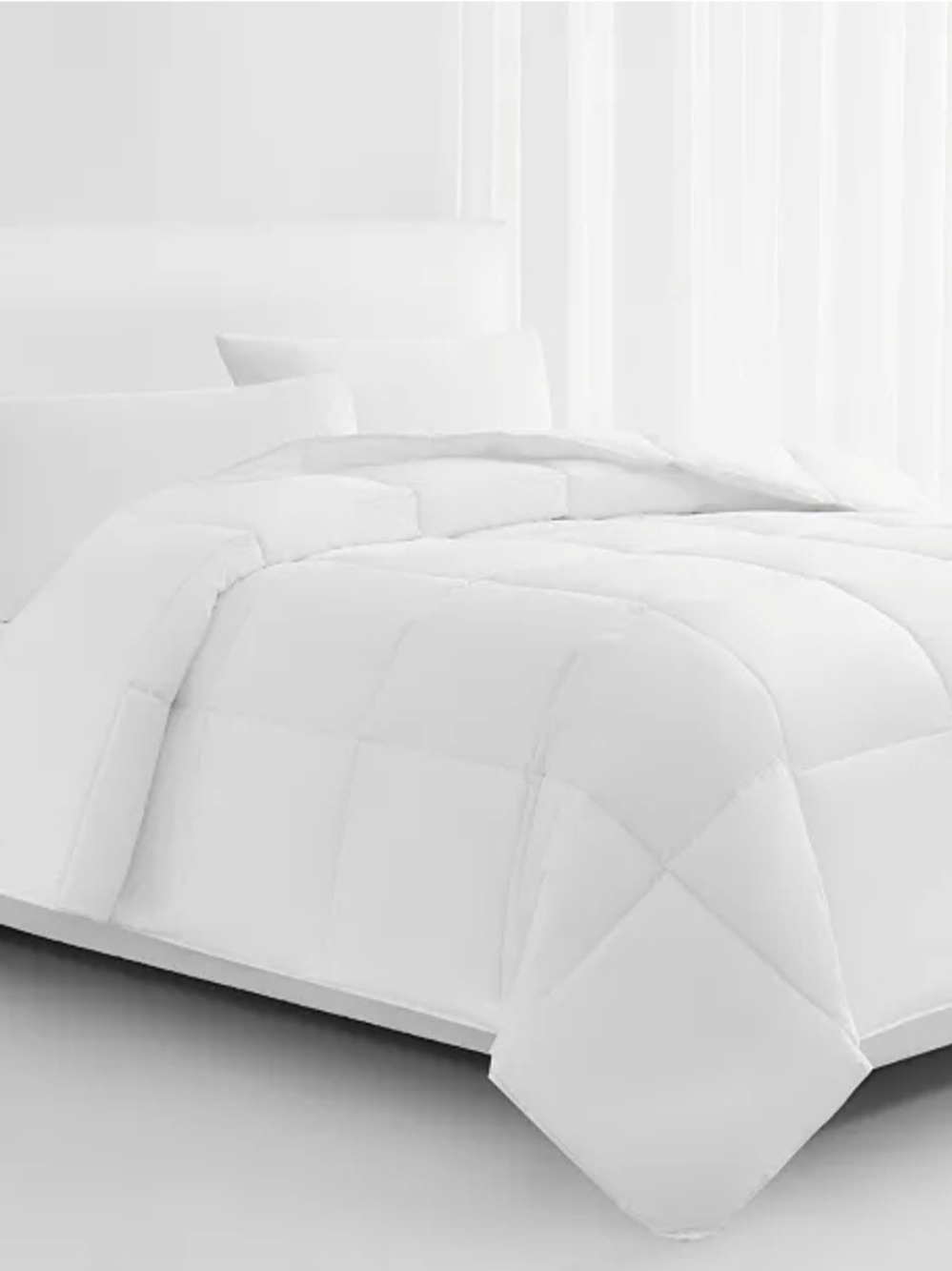 Lauren Ralph Lauren Down-Alternative Comforter